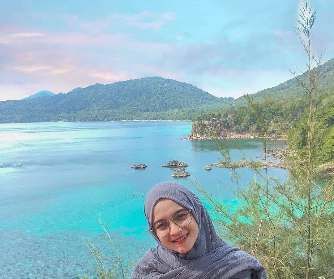 Aesthetic Girl Hijab Blur Pinterest