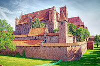 http://polskiemiastawfotografii.blogspot.com/2010/10/malbork.html