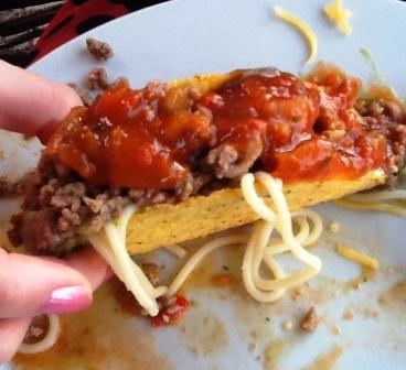 Momagain 40 Icarly S Spaghetti Tacos Are Great For Children S Parties