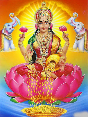 Diwali 2022: If you want the blessings of Mother Lakshmi, then on the day of Deepawali, do the remedy of Jharu and then you will see the inheritance of wealth.
