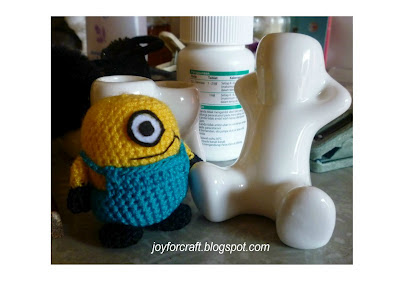 Crochet amigurumi mini minion pattern cute