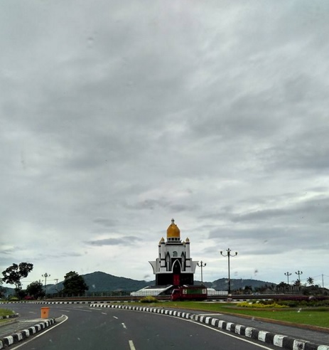 Pintu Gerbang Lombok 