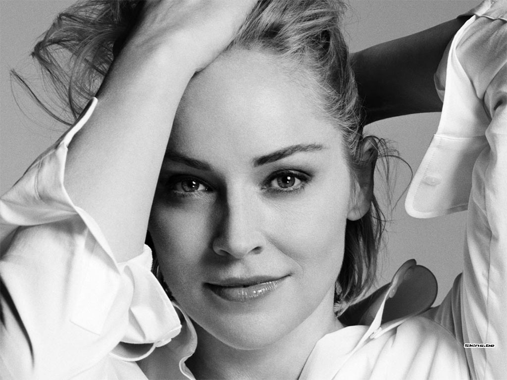 6k pics  Sharon Stone Wallpaper