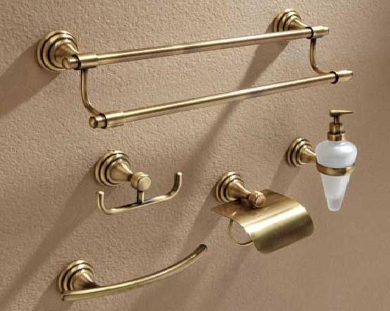 accesorio de baño rustico cuero viejo oro dorado aplique