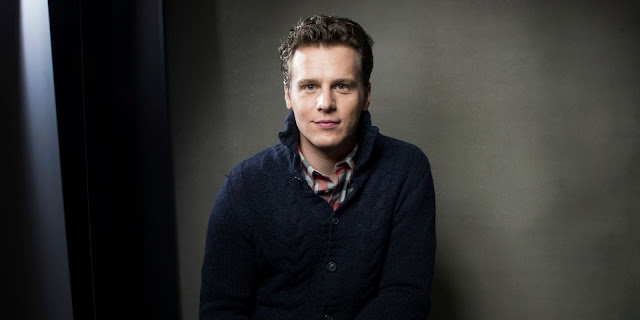 Jonathan Groff Profile Pics Dp Images