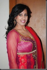 My Heart Is Beating Heroine Rajitha Reddy Hot Stills