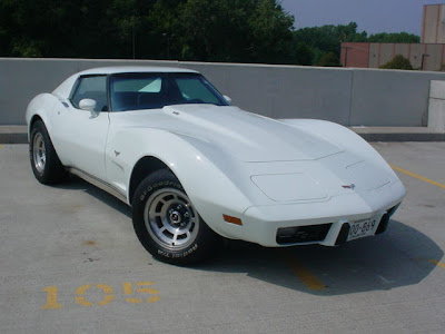 1977 CORVETTE