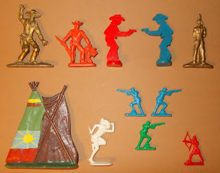 Boardgame Pieces; Box Diorama; Boxed Flats; Boxed Toy; Boxed Wild West; Cowboy Flats; Cowboys and Indians; Cracjerjacks; Cracker Jack; Flat Cowboys and Indians; Flat Figures; Flats; Indian Flats; Game Playing Pieces; German Flats; German Toy Figurines; Margarine Flats; Margarine Premiums; Nosco; Platico Osul; Polystyrene Figures; Polystyrene Toys; PZG Toy Soldiers; Rubber Figurines; Siku; Small Scale World; smallscaleworld.blogspot.com; Snow Shakers; Unknown Flats; Unknown Plastic Figures; Unknown Toy Figures; Unknown Wild West; Wild West; Wild West Flats; Wundertüten;