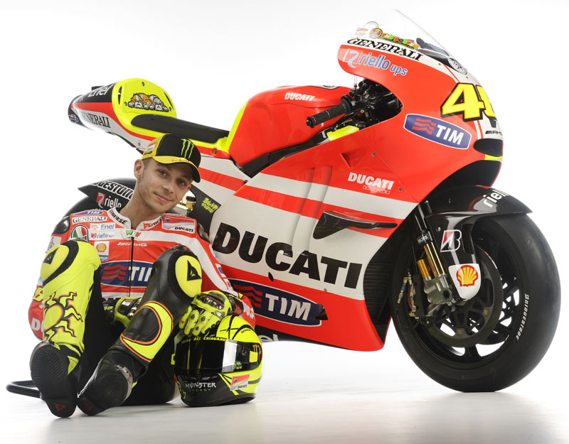 valentino rossi 2011 bike. Vales new ike and colors