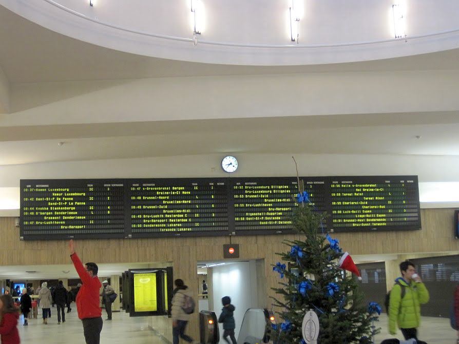 ブリュッセルでの 思わぬアクシデント 駅で過ごした一日 ベルギー旅行記 憧れの地へ 心に残る海外の風景と思い出