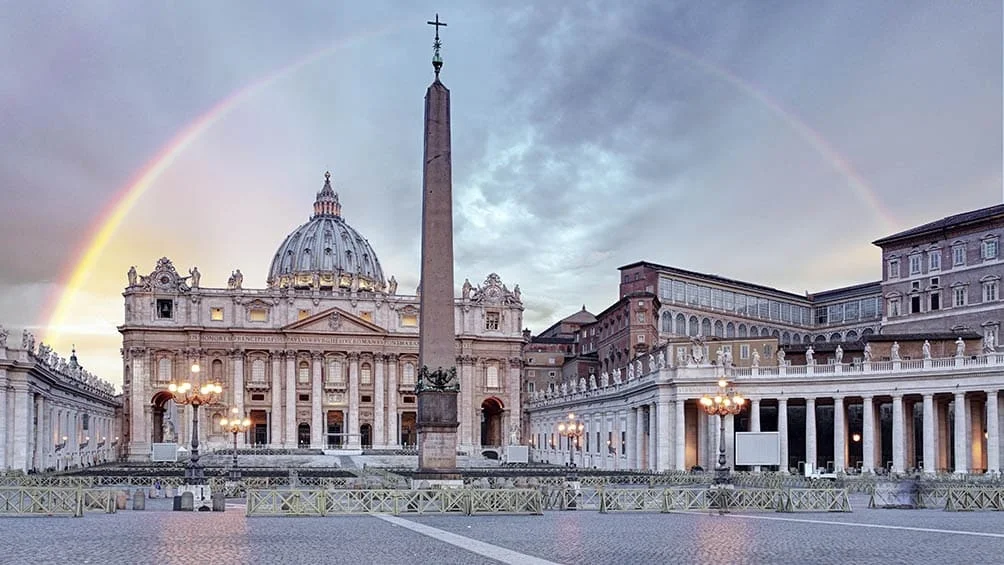 Miembro de la seguridad del Vaticano tiene coronavirus y suspenden permisos y vacaciones