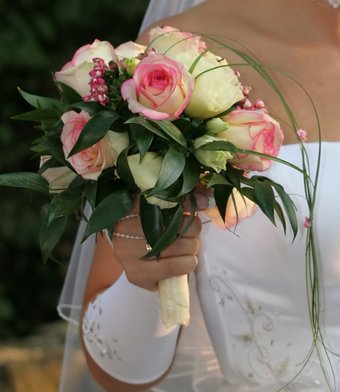 small pink rose bouquet. Elegant pale pink bouquet with