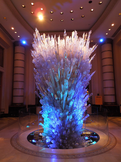 Chihuly sculpture