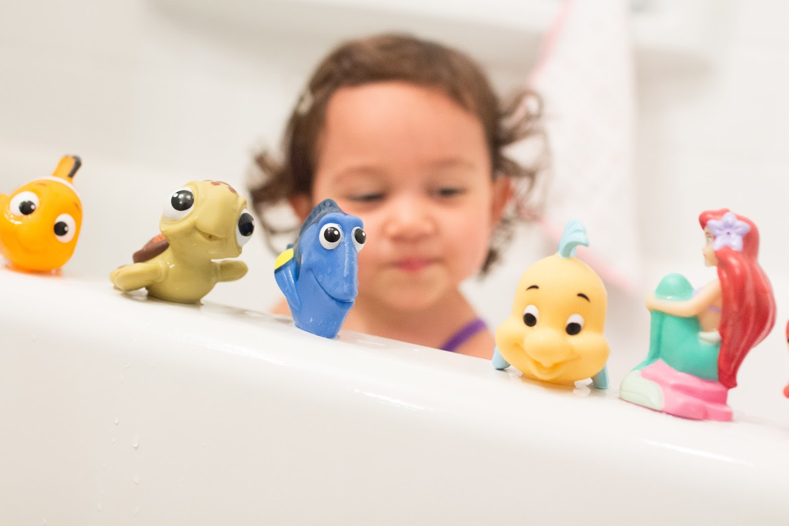 Bath time with The First Years Disney Baby Bath - Happily Ever Parker
