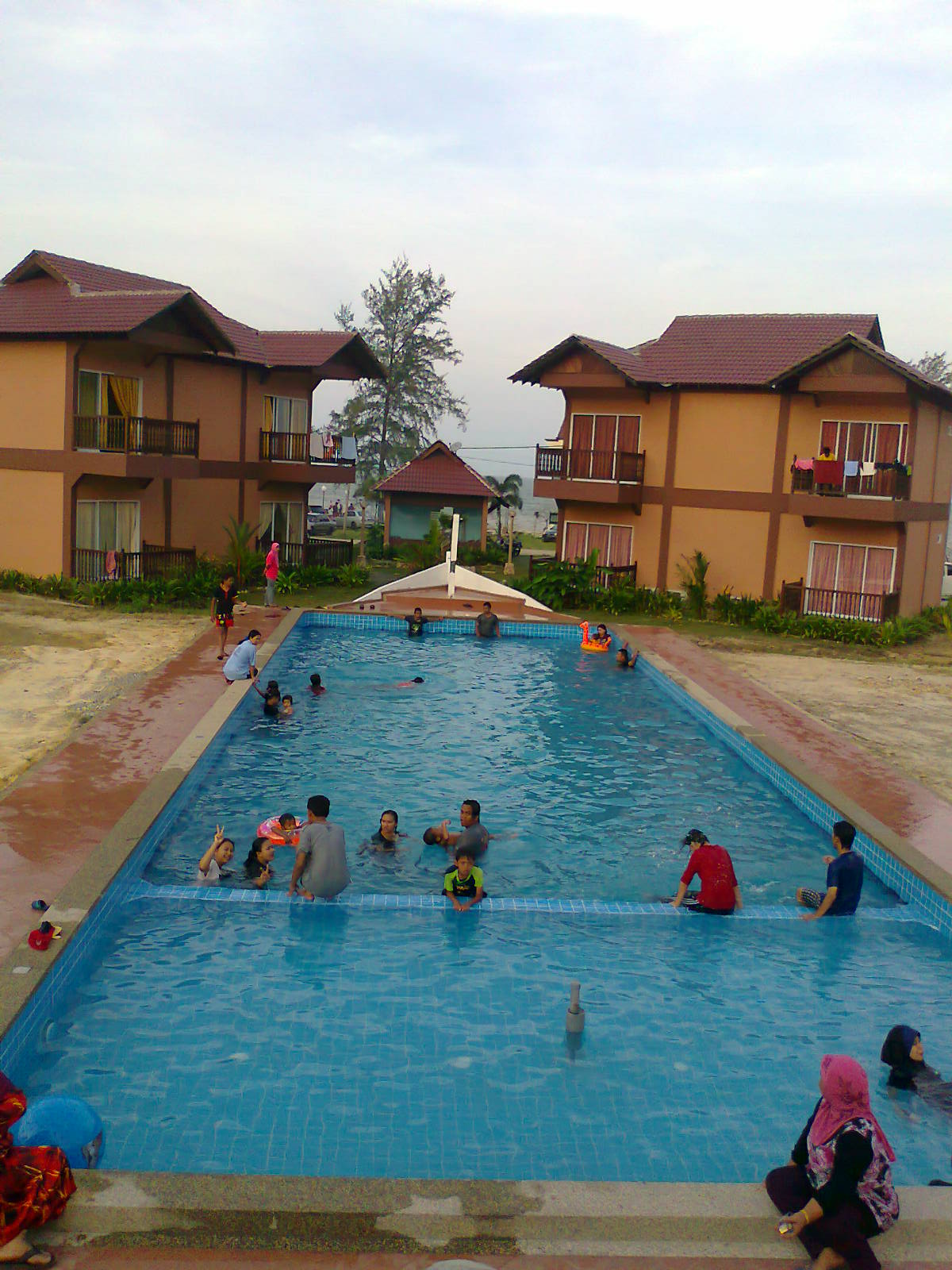 Posted by Mersing Beach Resort 5comments