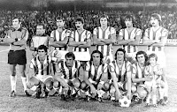 REAL VALLADOLID DEPORTIVO. Temporada 1977-78. Llacer, Tomás Martín (utillero), Mellado, Avelino, Santos, Jacquet, Moré. León, Vicente, Puig Solsona, Palacios, Rubén López. REAL VALLADOLID DEPORTIVO 0 U. D. SALAMANCA 0 En los penaltis: UD SALAMANCA 4 REAL VALLADOLID DEPORTIVO 2 Sábado 20/08/1977, 23:00 horas. VI Trofeo Ciudad de Valladolid, final. Valladolid, estadio Municipal José Zorrilla.