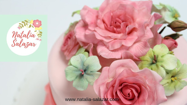 tortas con flores de azucar natalia salazar