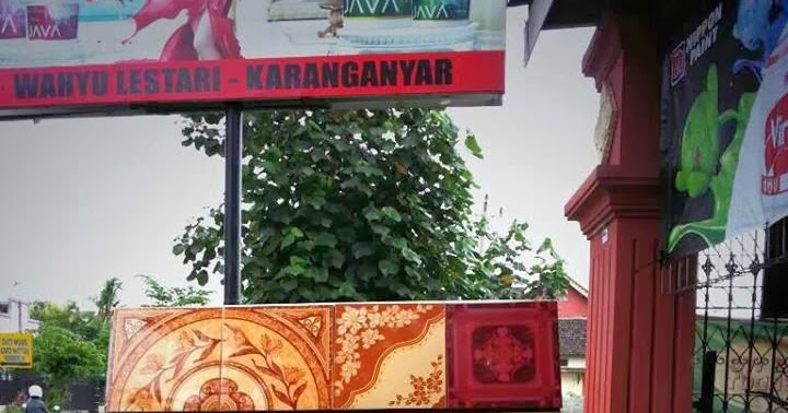 TBWAHYULESTARI KERAMIK  LANTAI  40X40