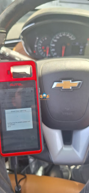 Autel KM100 Program 2020 Chevy Trax Key via OBD 6