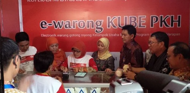 Publik Diminta Arif Lihat Program E-Warong