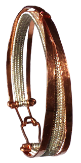 https://dreampaerl-wirewrap-armbaender.blogspot.de/p/02-wirewrap-armband-in-bi-metall.html