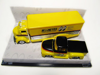 Hot Wheels 100% Moon Equipped truck set Custom '56 Ford Truck  '38 Ford C.O.E.