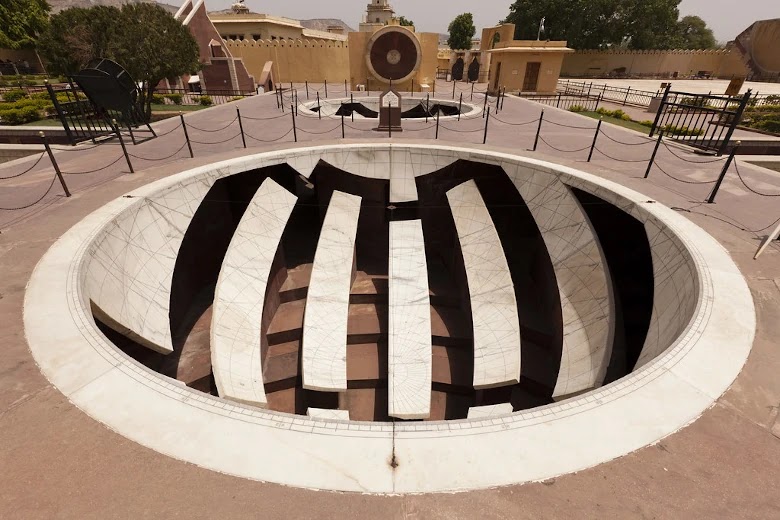 Gran Jai Prakash Yantra en Jaipur (Yantra Mantra - India)