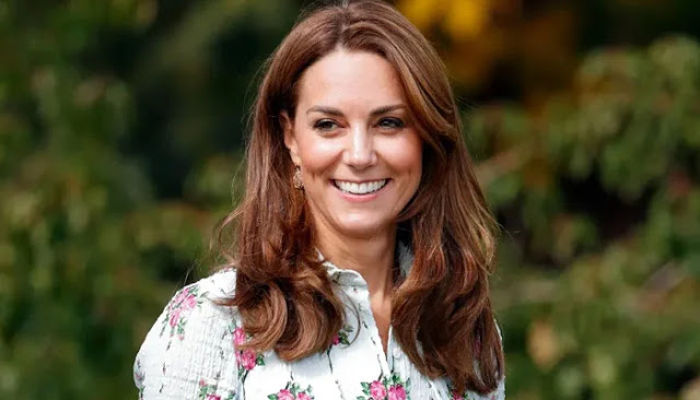 Royal Family's Reserved Stance on Kate Middleton's Surgery Sparks Speculation