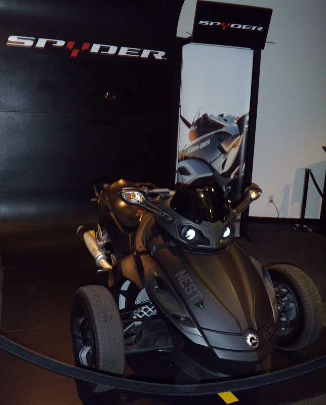 Transformers 2 Can-Am Spyder Roadster used by NEST military taskforce