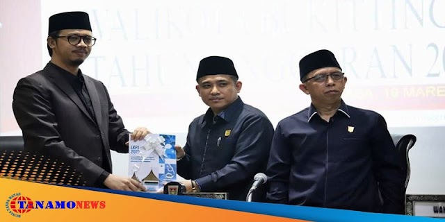 Wali Kota Bukittinggi hantarkan LKPJ tahun 2023 kepada DPRD Bukittinggi