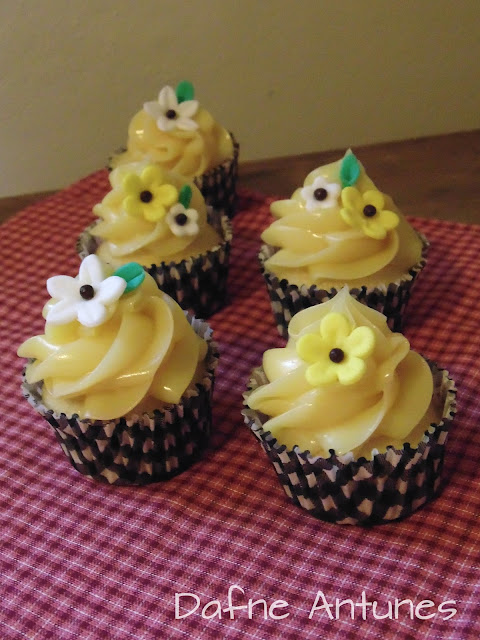 minicupcakes com flores