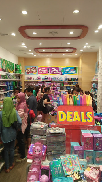 smiggle, barangan smiggle, lokasi butik smiggle di queensbay, butik smiggle di pulau pinang, smiggle penang, di mana boleh dapatkan barangan smiggle, butik smiggle, smiggle queensbay, sebab smiggle menjadi kegilaan, smiggle cantik,