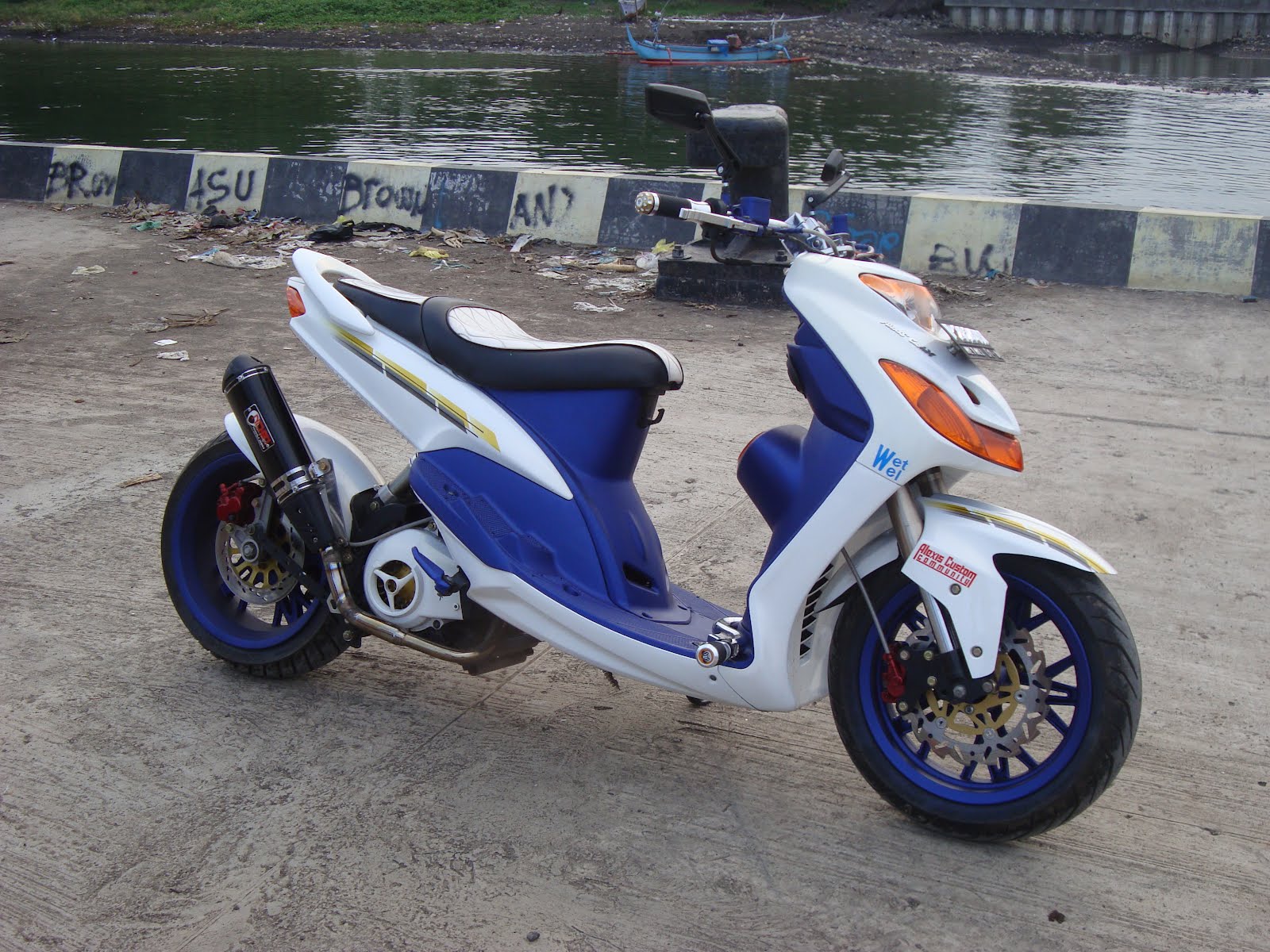 Kumpulan Modifikasi New Jupiter Mx Tapak Lebar Terbaru 