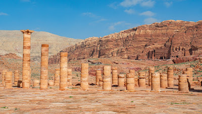 Lost City of Petra: Treasures of the Ancient Arabian Desert