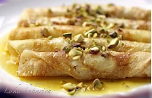 Aphrodite's love dessert by Laka kuharica: dip in honey and pistachios