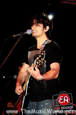 ALI ZAFAR @Royal Rodale Club, Karachi  (Concert Pictures)