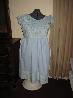 blue roses dress #2  sewplus.blogspot.com