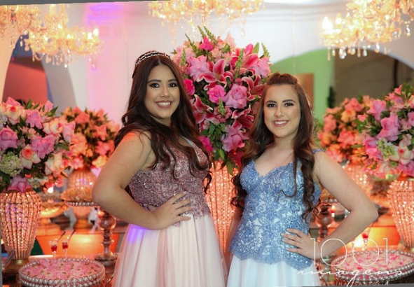 Capricho, Capricho 15 anos, 15 anos bh, 15 lindos anos, Choc Color, Festa bh, festa com amigas, formatura bh, vestido bh, vestido debutantes bh, vestido maravilhoso bh, vestidos 15 anos bh, Vestidos criativos bh, As melhores festas de 15 anos, mais lindas festas, Debutantes de minas bh, Formatura bh, book de 15, fifteen, vestidos de festa bh, vestidos de formatura bh, vestidos de 15 anos bh, curtos festa bh, longos festa bh, vestido para convidadas bh, vestido sob medida bh, vestidos exclusivos bh,festa de 15 anos, it 15 anos, it15anos, it! 15 anos, #it15anos, 