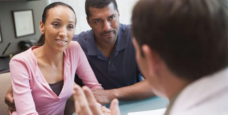 Couple consulting at Marie stopes