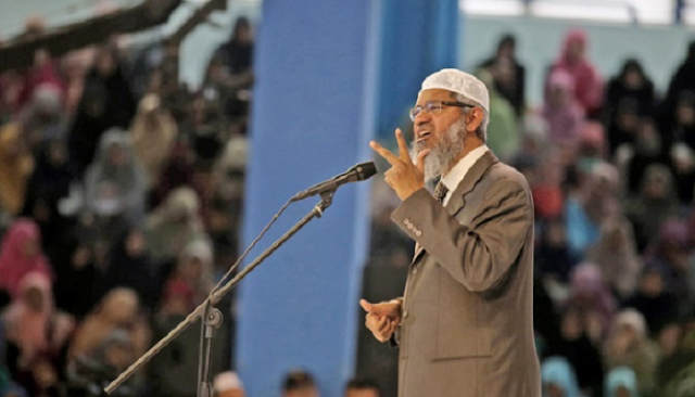  Zakir Naik : Walaupun Gubernur Non Muslim Bangun Masjid Megah,Tapi Kalau Tidak Sholat Itu MUNAFIK !!!