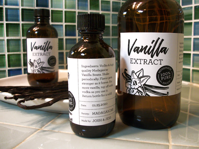 Custom Black & White Vanilla Extract rectangle bottle labels