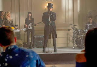 Glee S05E04. A Katy Or A Gaga