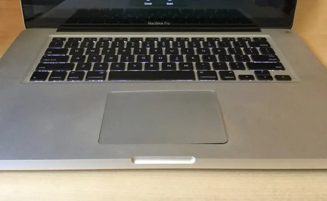 How to identify a swollen battery