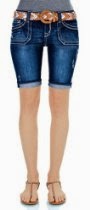 <br />WallFlower Juniors Belted Mid Thigh Denim Shorts