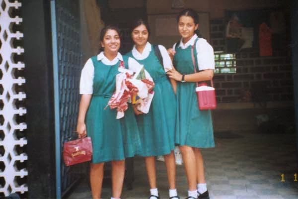 Actress Trisha Krishnan (Right) Childhood Pic at school with friends Actress Trisha Krishnan Childhood Photos | Real-Life Photos