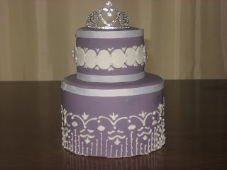 purple wedding cake, fondant cake with piping, las vegas wedding cakes