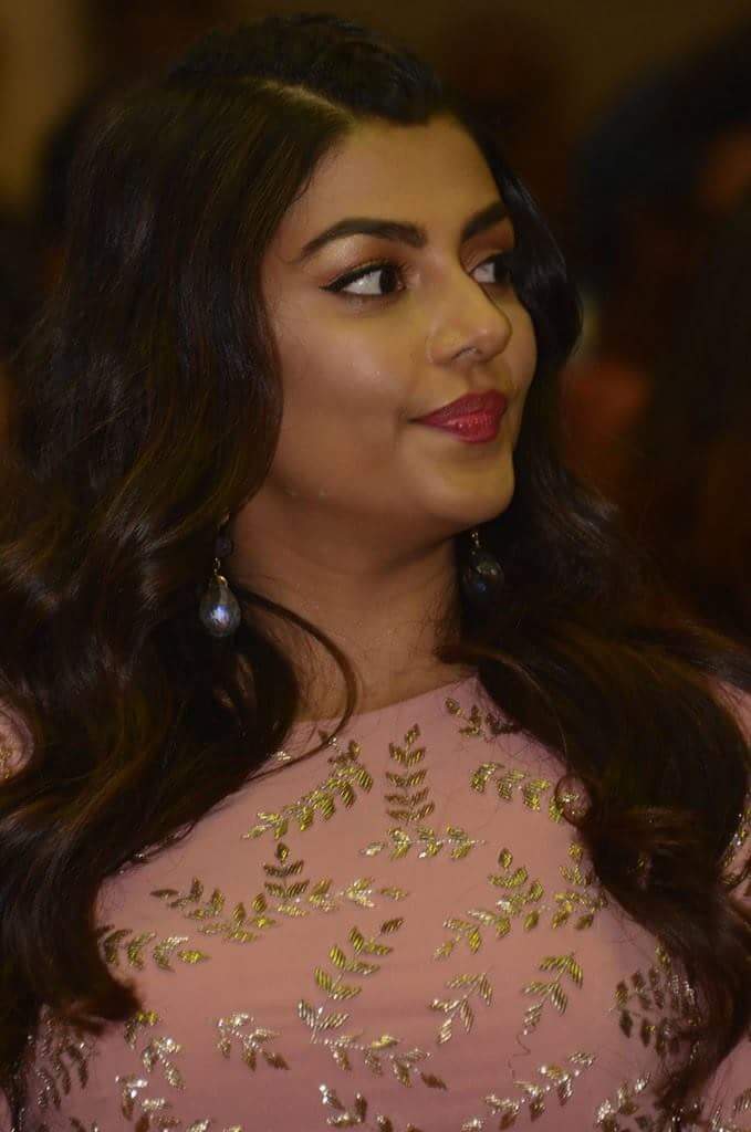 Actress AnishaAmbrose Latest HD Images