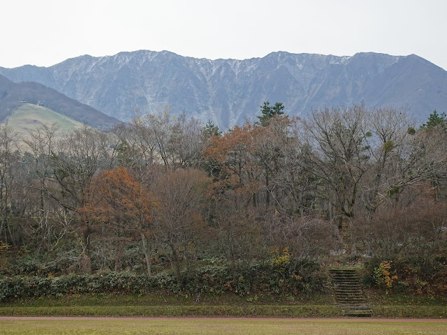 大山町 大山総合体育館　グランドからの眺望