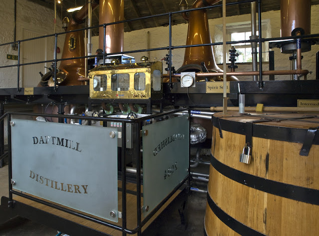 stills, spirit safe, and washback in the Daftmill Distillery