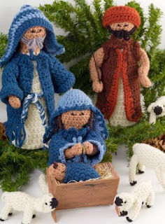 http://translate.google.es/translate?hl=es&sl=en&tl=es&u=http%3A%2F%2Fwww.favecrafts.com%2FCrochet-for-Christmas%2FCrocheted-Nativity-from-Red-Heart-Yarn%2Fml%2F1